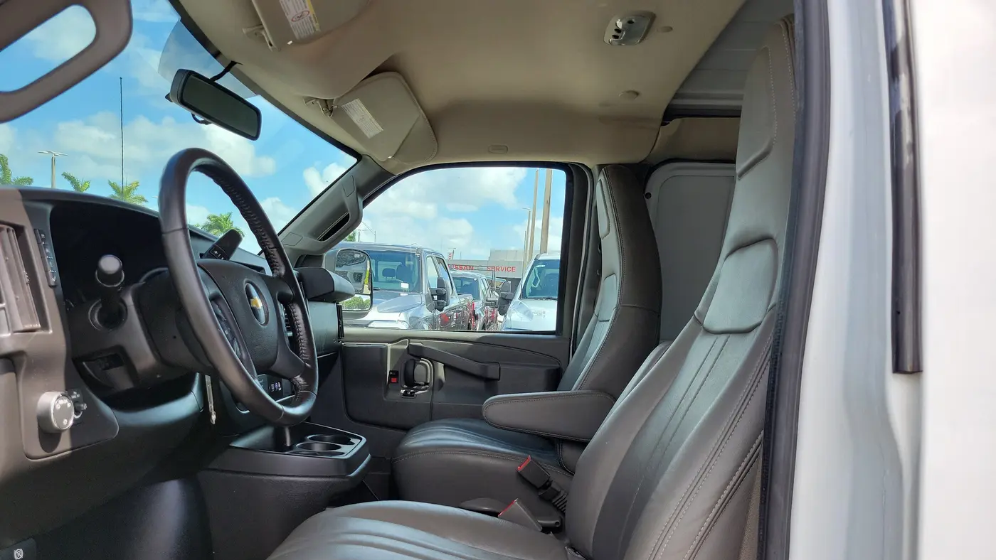 2021 Chevrolet Express 2500