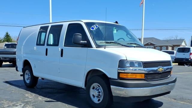2024 Chevrolet Express 2500