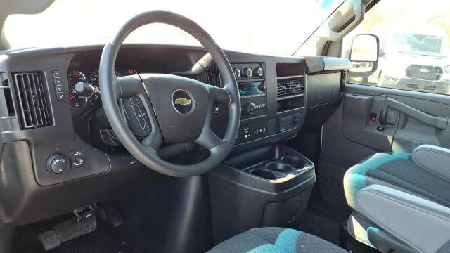 2024 Chevrolet Express 2500