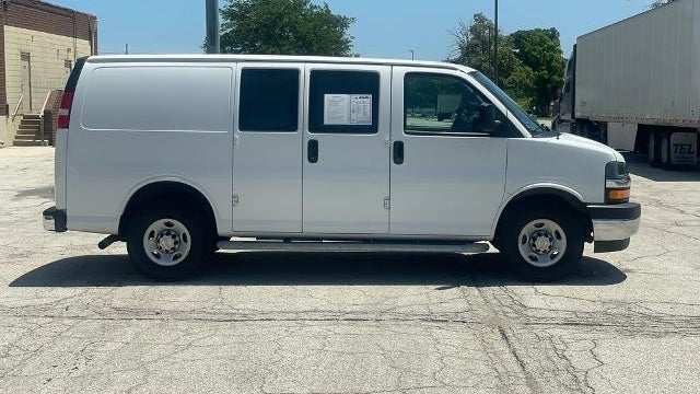 2024 Chevrolet Express 2500