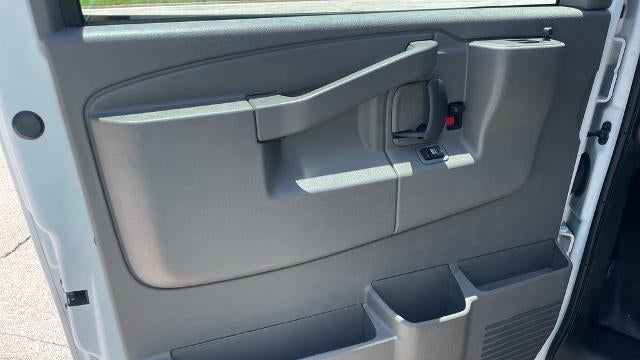 2024 Chevrolet Express 2500