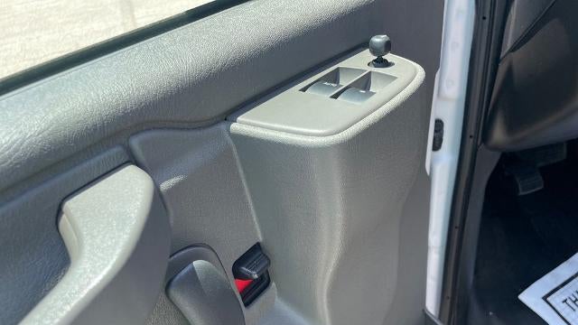 2024 Chevrolet Express 2500
