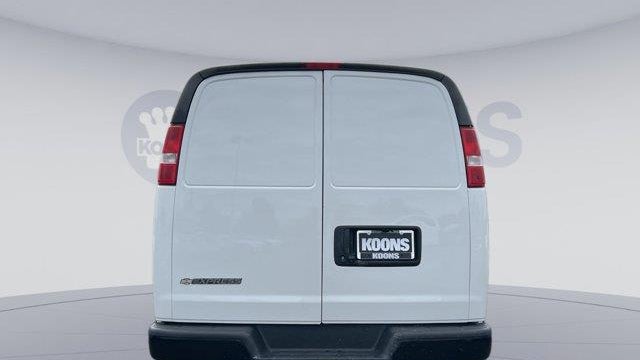 2021 Chevrolet Express 2500