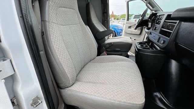 2021 Chevrolet Express 2500