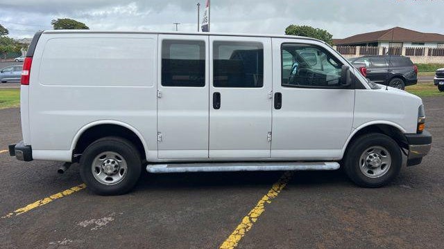 2022 Chevrolet Express 2500