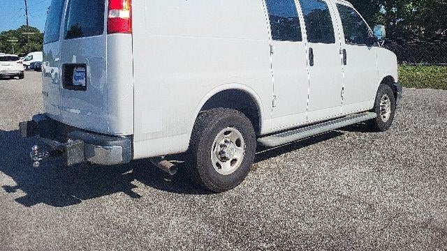 2022 Chevrolet Express 2500