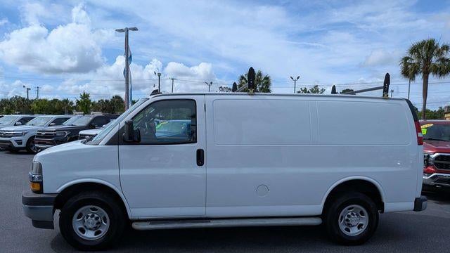 2022 Chevrolet Express 2500