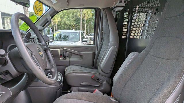2022 Chevrolet Express 2500