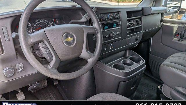 2022 Chevrolet Express 2500