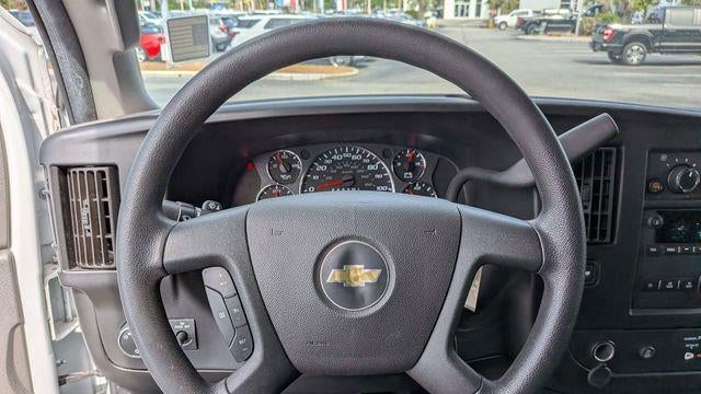 2022 Chevrolet Express 2500