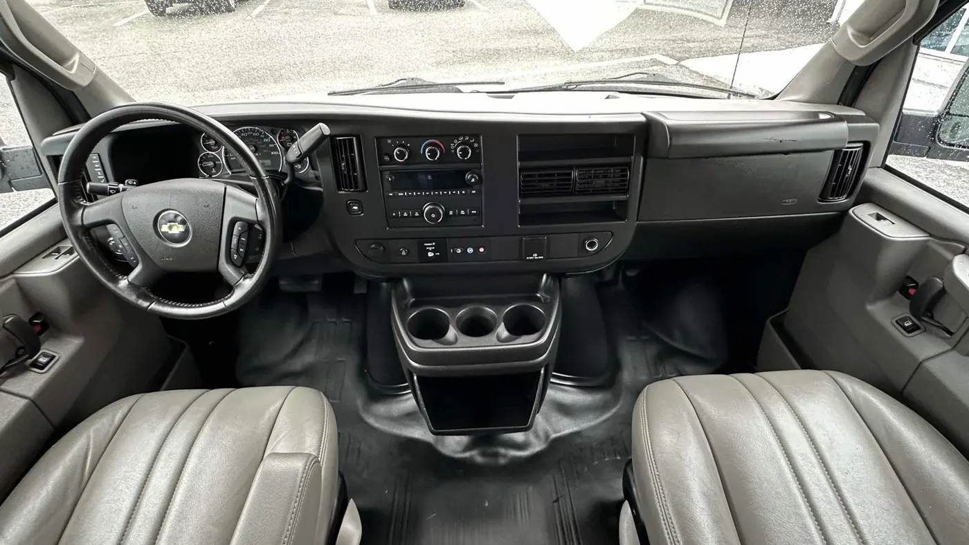 2023 Chevrolet Express 2500