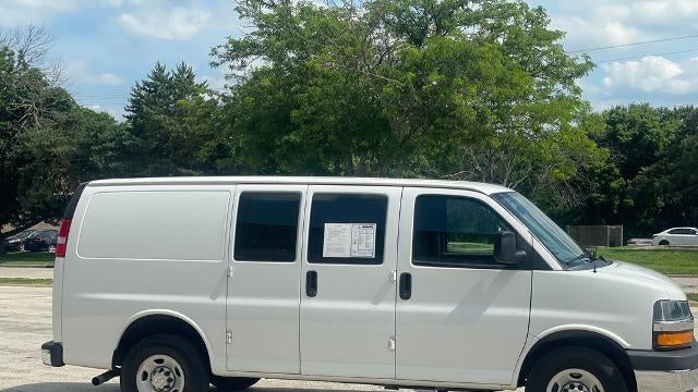 2024 Chevrolet Express 2500