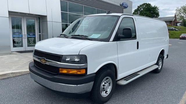 2024 Chevrolet Express 2500