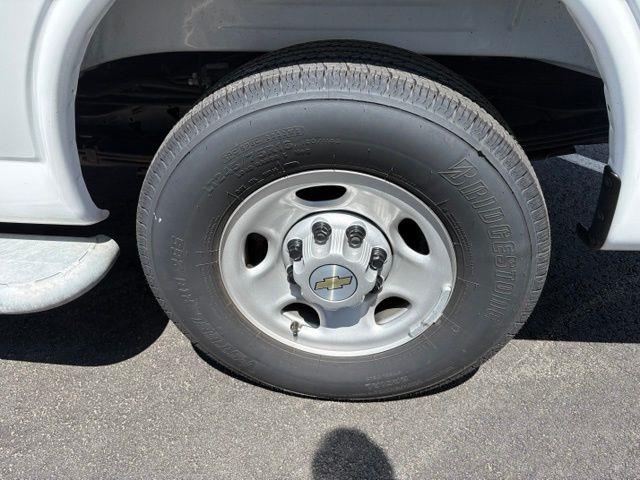 2025 Chevrolet Express - $35,995