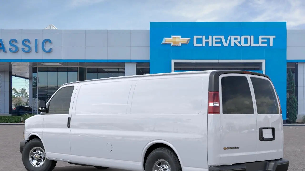 2026 Chevrolet Express 2500