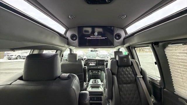2022 Chevrolet Express 2500