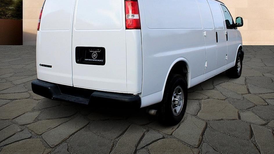 2018 Chevrolet Express 2500