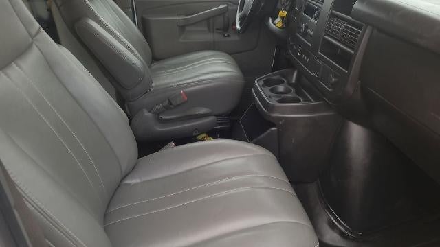 2022 Chevrolet Express 2500