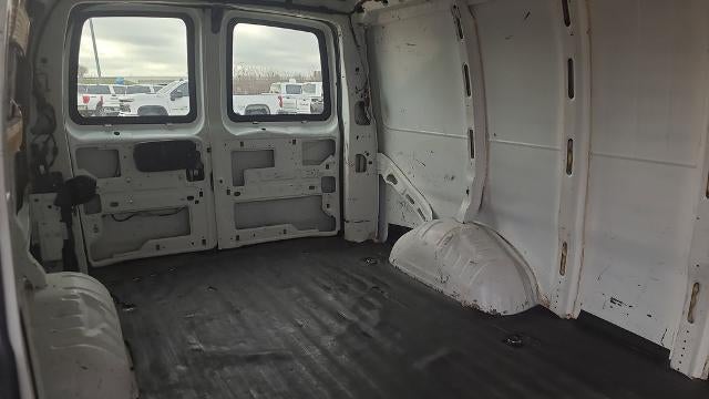 2022 Chevrolet Express 2500