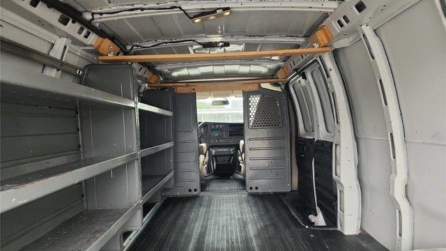 2022 Chevrolet Express 2500