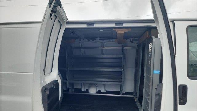 2022 Chevrolet Express 2500