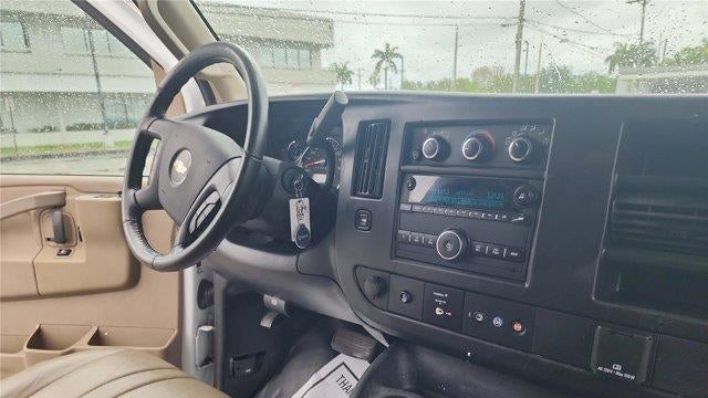 2022 Chevrolet Express 2500