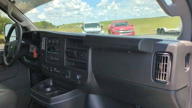 2024 Chevrolet Express 2500