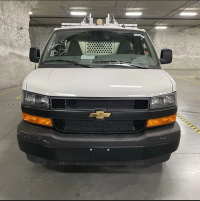 2025 Chevrolet Express 2500 3DR Extended Cargo Van