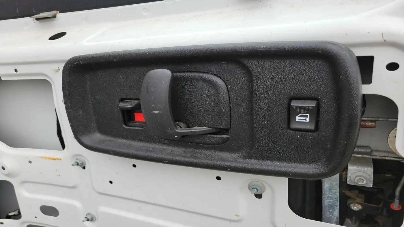2018 Chevrolet Express - $8,014
