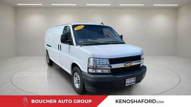 2025 Chevrolet Express 2500