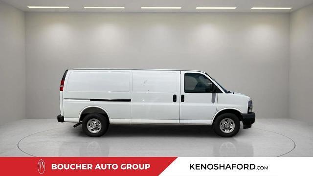 2025 Chevrolet Express 2500