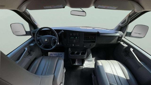 2025 Chevrolet Express 2500