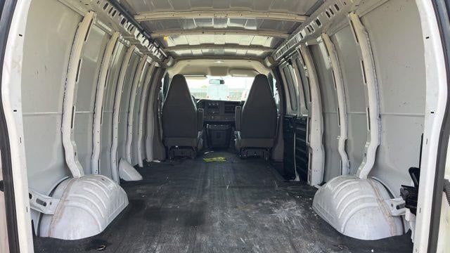 2023 Chevrolet Express 2500