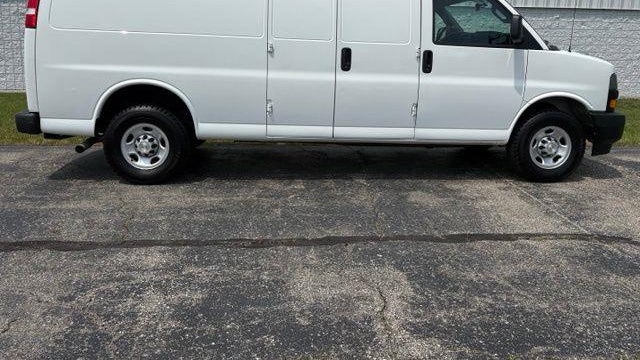 2023 Chevrolet Express 2500