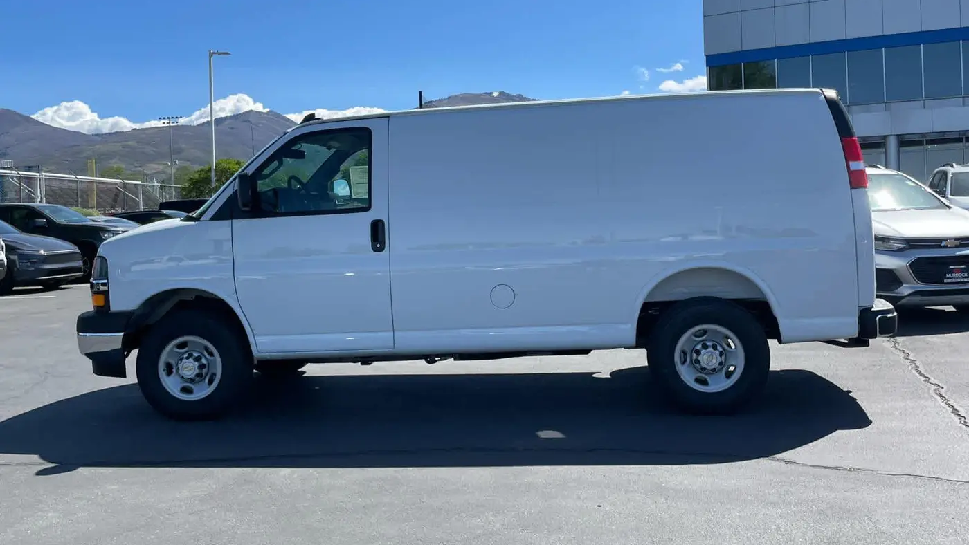 2026 Chevrolet Express 3500