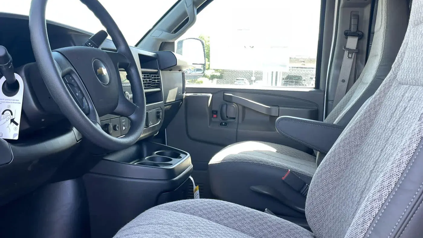 2026 Chevrolet Express 3500