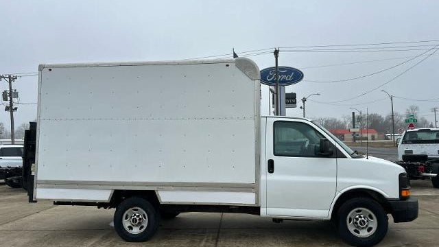 2015 GMC Savana 3500