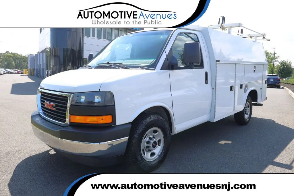 2021 GMC Savana