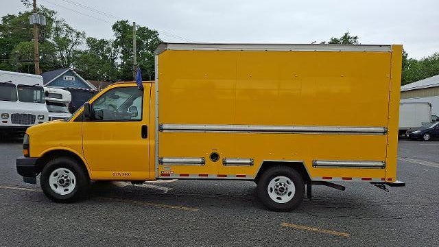 2021 GMC Savana 3500