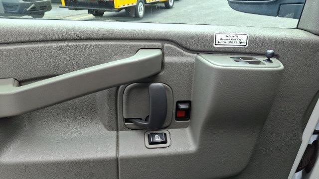2021 GMC Savana 3500