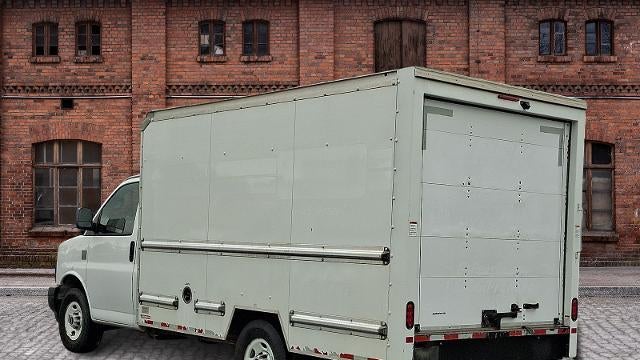 2021 GMC Savana 3500