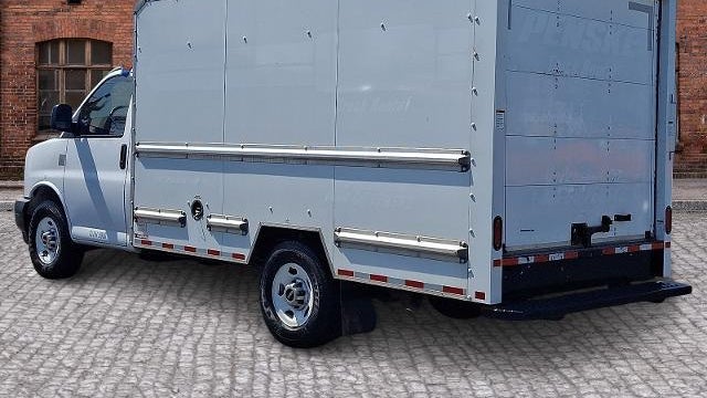 2021 GMC Savana 3500