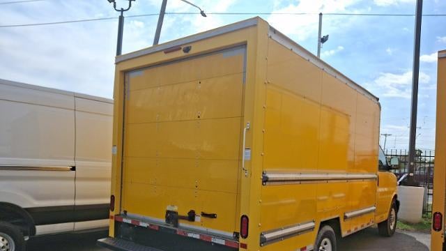 2021 GMC Savana 3500
