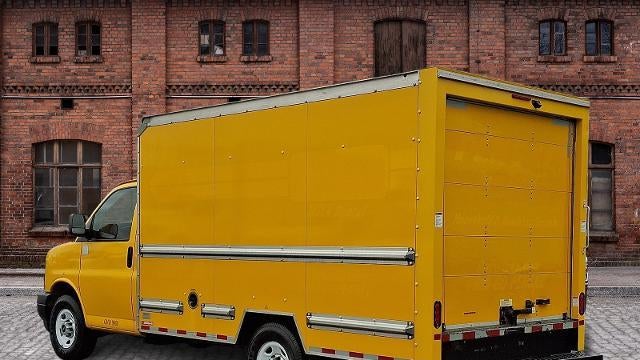 2021 GMC Savana 3500