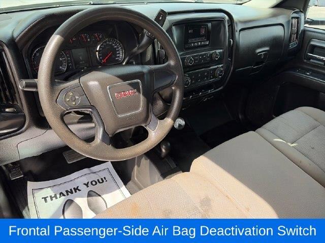 2015 GMC Sierra - $25,581