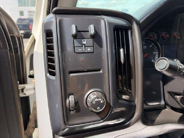 2015 GMC Sierra - $25,581