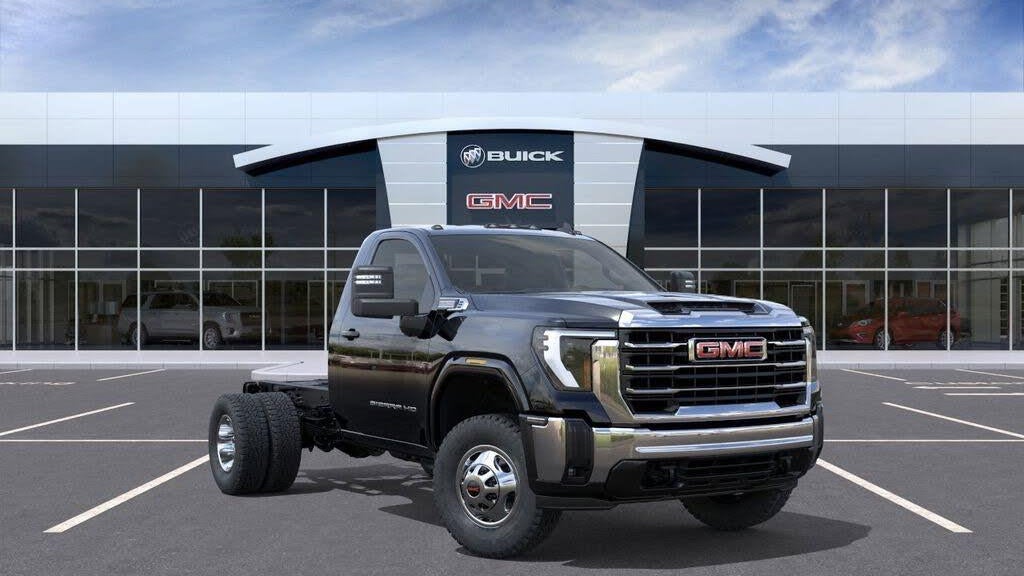 Preowned 2026 GMC Sierra 3500HD CC SLE for Sale
