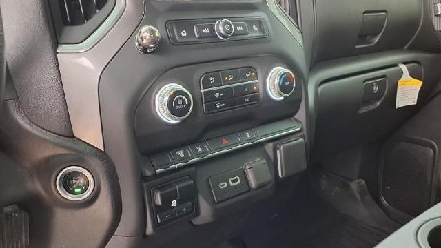2025 GMC Sierra 3500HD CC Pro