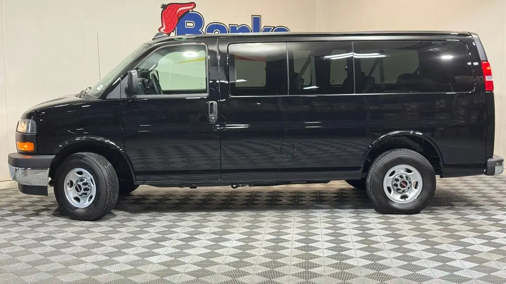 2025 GMC Savana LT 2500