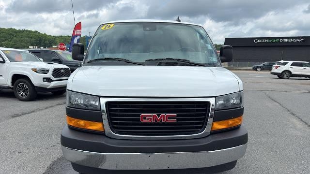2025 GMC Savana LT 3500